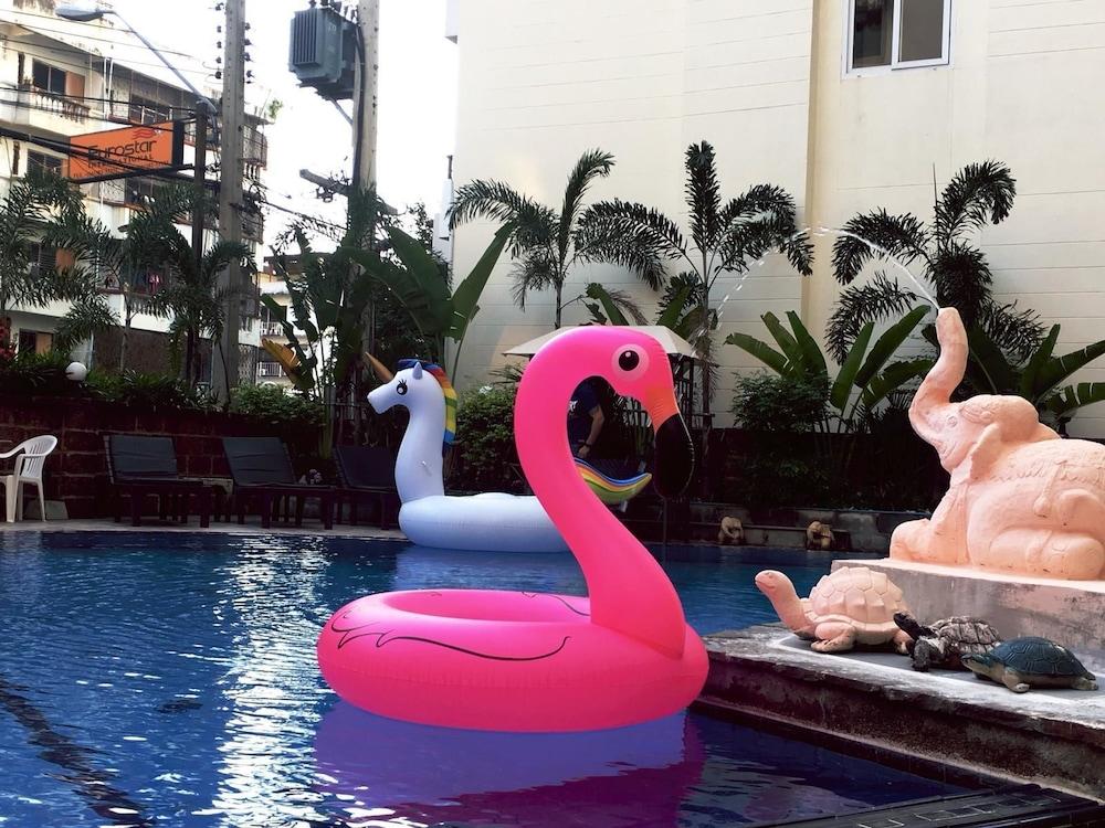 Eurostar International Hotel Ban Nong Tabaek Esterno foto